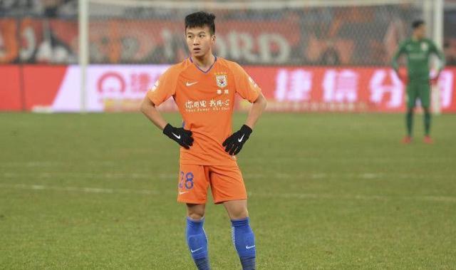 开云首页体验-姚均晟：在鲁能学会了许多 遗憾未展现最好的自己